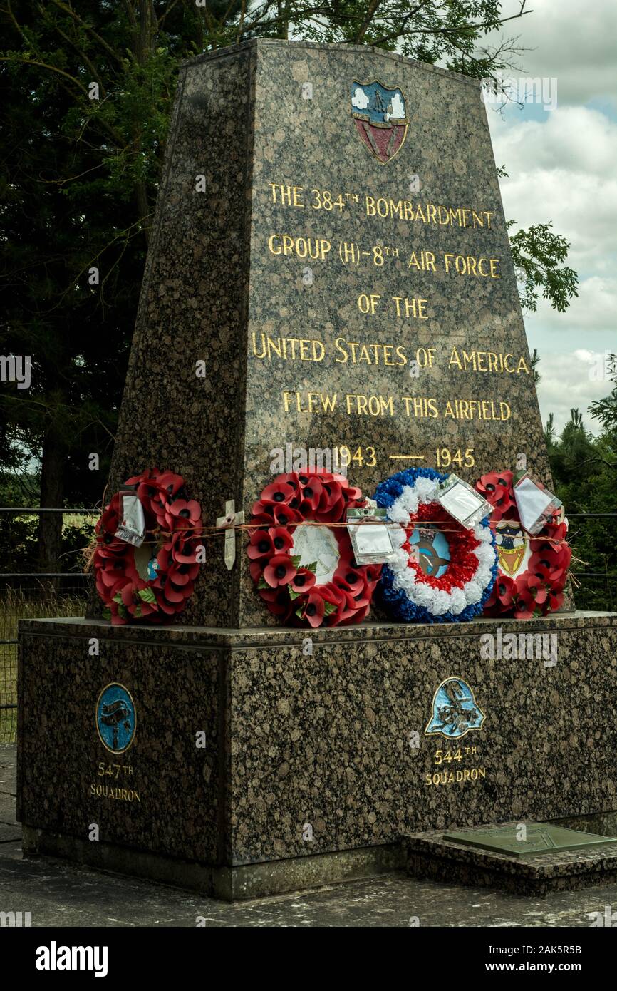 Monumento ai caduti al RAF Grafton Underwood per 8th Air Force US Air Force 384th Group Foto Stock