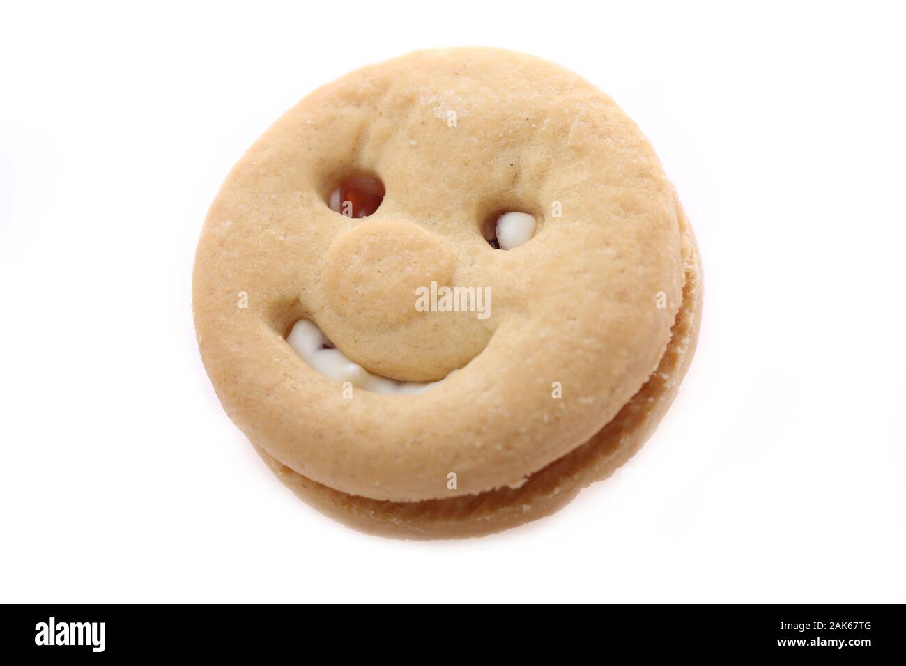 McVities volti felici i biscotti su sfondo bianco Foto Stock