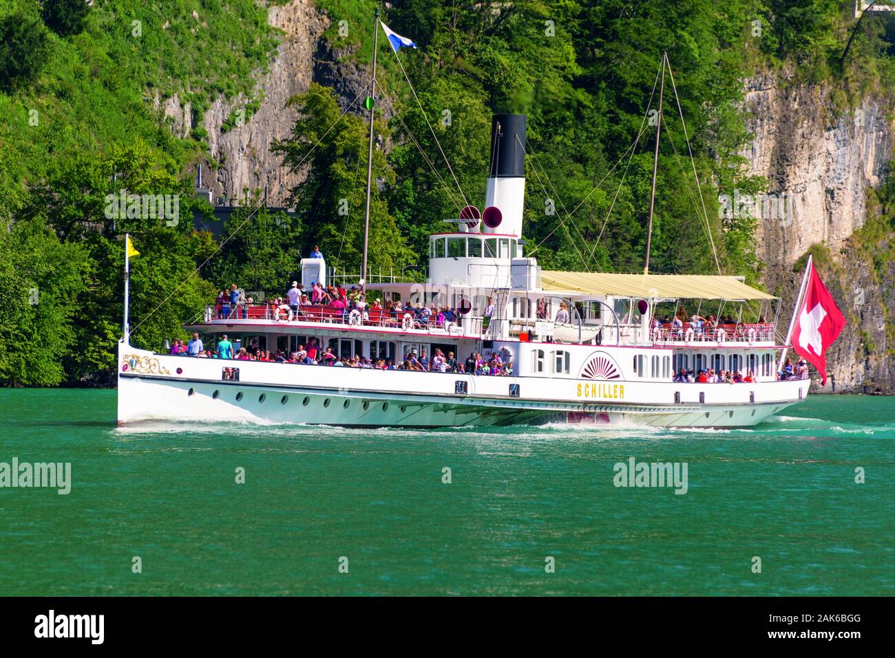 Kanton Schwyz: Raddampfer 'Schiller' auf dem Vierwaldstaetter vedere bei Brunnen, Schweiz | Utilizzo di tutto il mondo Foto Stock