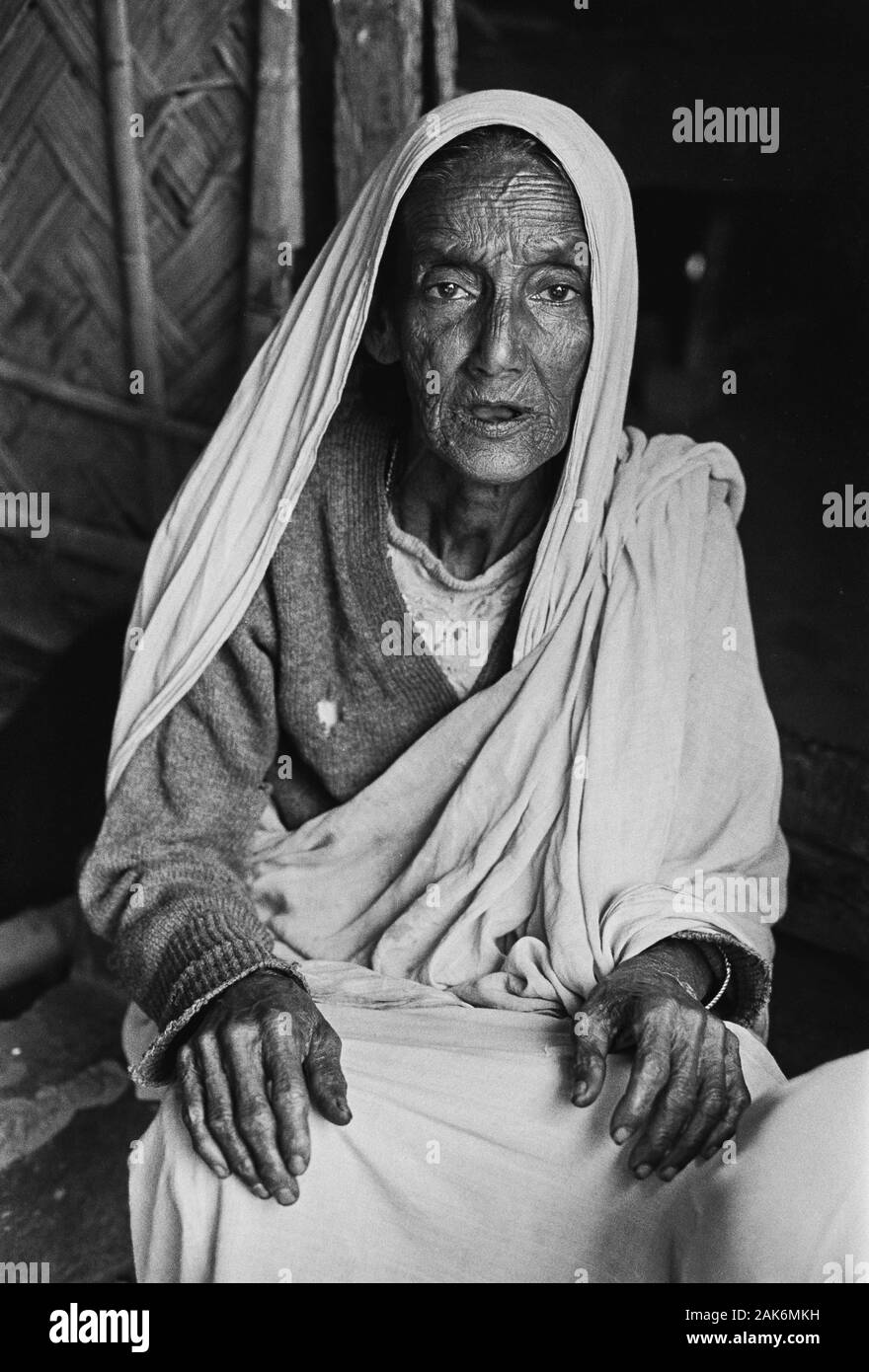 12/26/28 Madaripur aiuto legale client di associazione Foto Stock