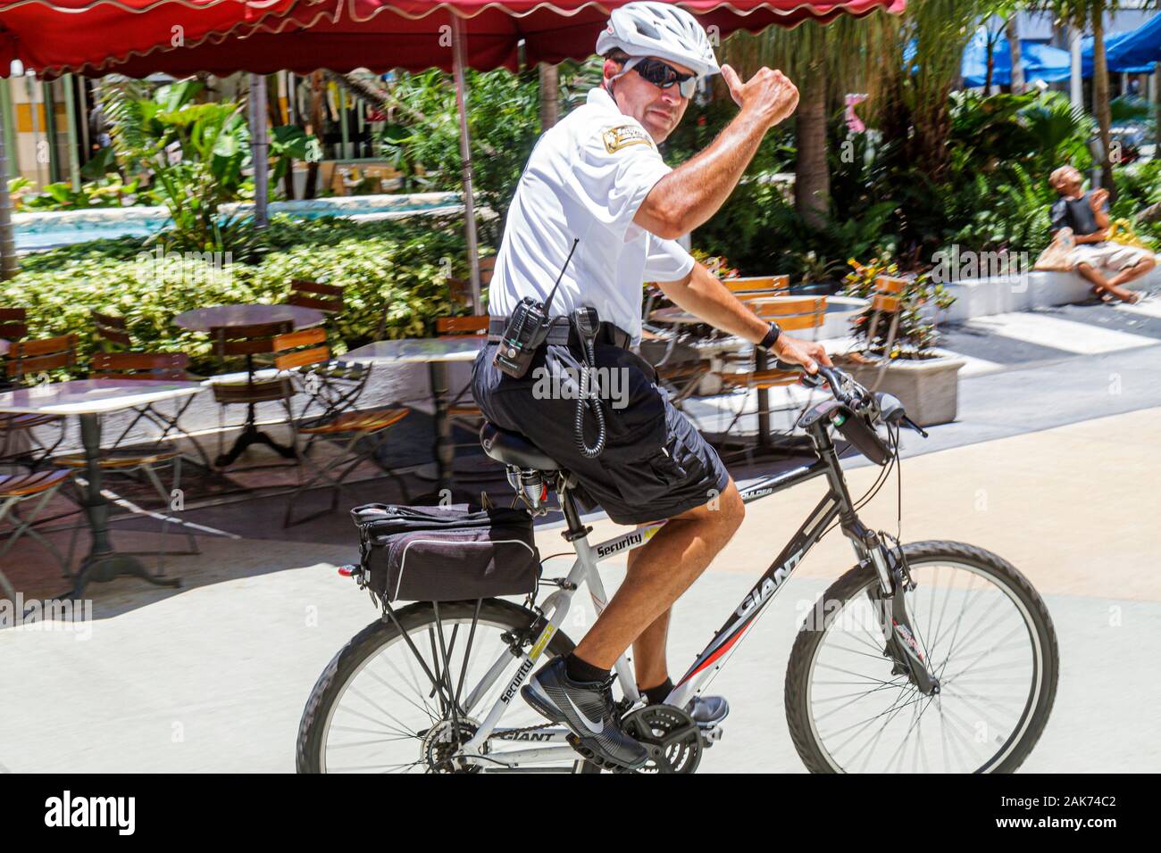 Miami Beach Florida, Lincoln Road Mall, centro commerciale, shopping shopper shopping negozi mercati di mercato di vendita di mercato, negozi al dettaglio negozi business Foto Stock