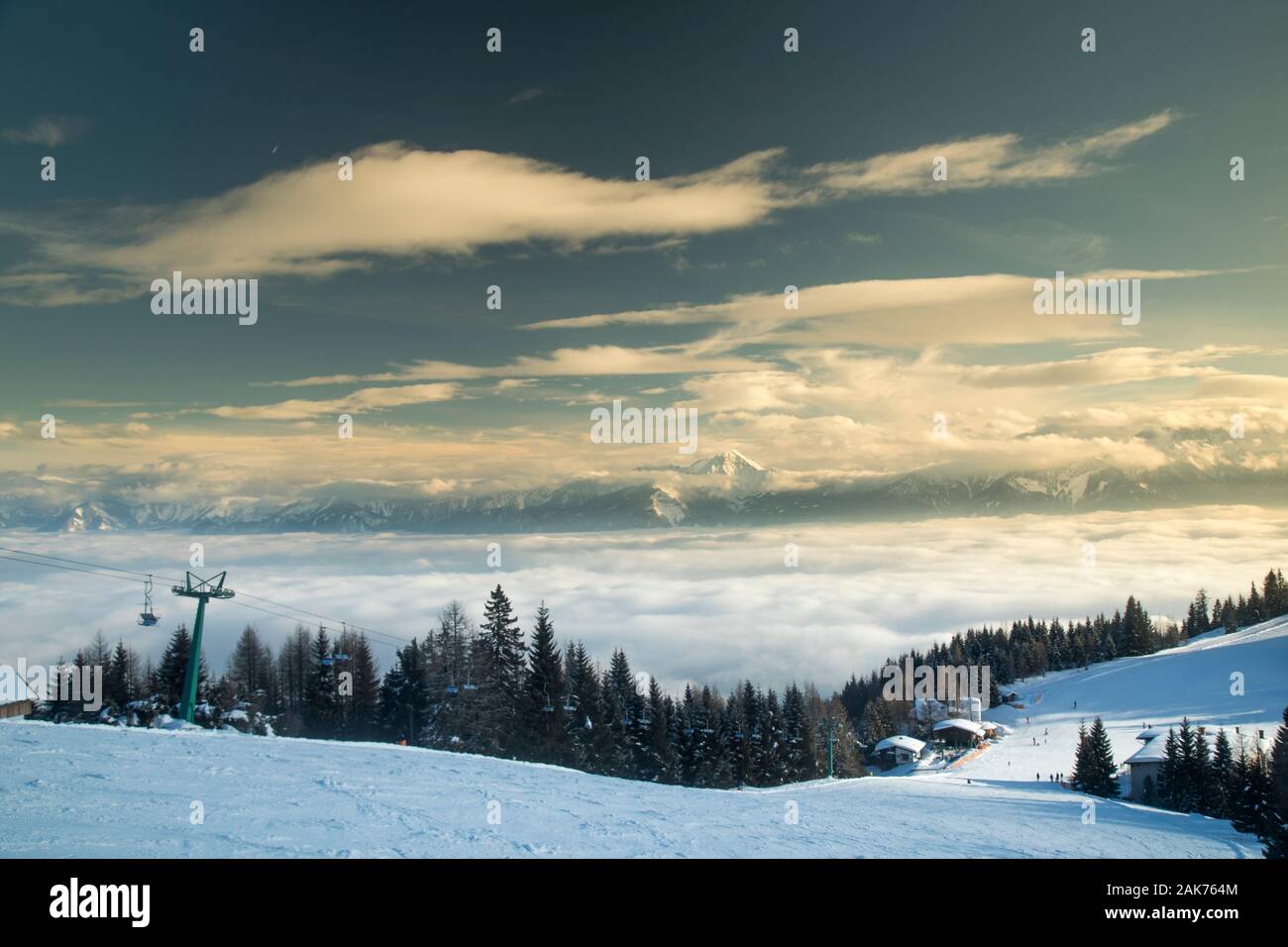 Natura Invernale Paesaggio Incredibile Vista Montagna Foto Stock Alamy