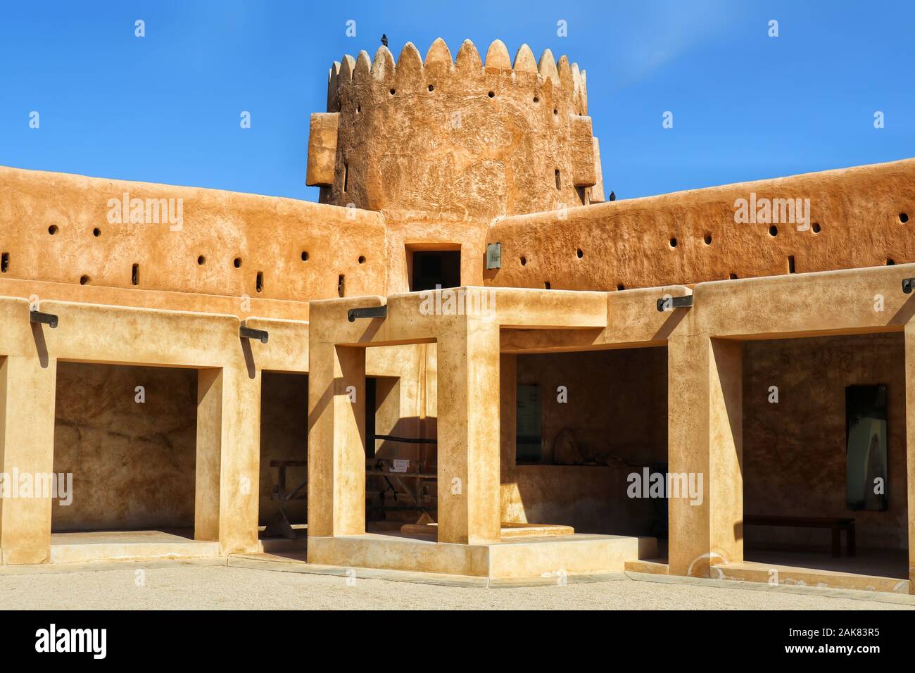 Il Forte al Zubara è una storica fortezza militare Qatar costruita nel 1928. E' una delle principali attrazioni turistiche del Qatar. Foto Stock