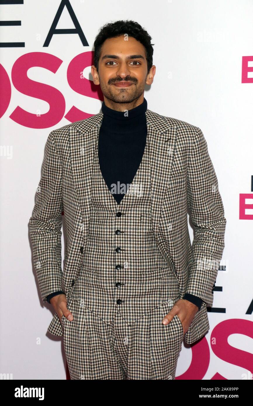 New York, NY, STATI UNITI D'AMERICA. Il 7 gennaio, 2020. Karan Soni presso la Premiere mondiale di come una sporgenza in SVA Theater di New York City il 7 gennaio 2020. Credito: Rw/media/punzone Alamy Live News Foto Stock