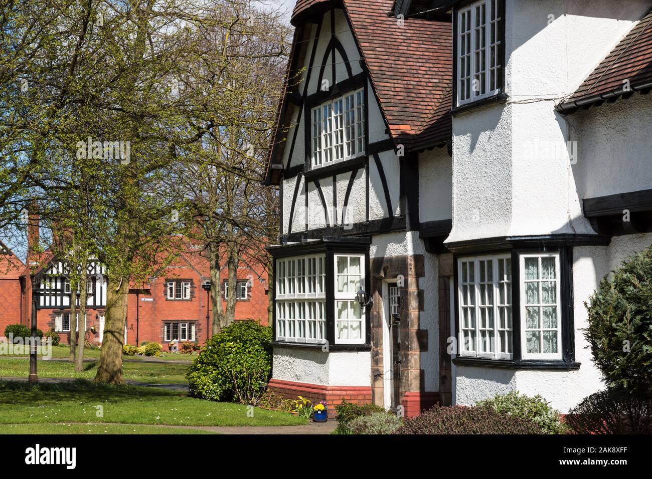 Case, arti e mestieri architettura, Port Sunlight Village Wirral, Inghilterra Foto Stock