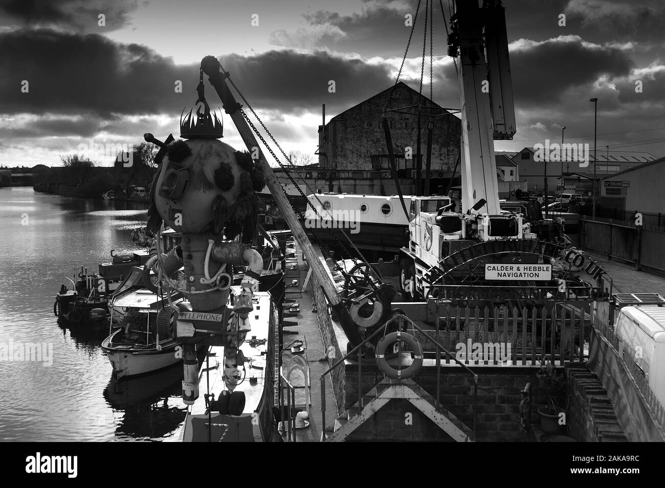 Cantiere sul fiume Calder vicino al Hepworth Galleria d'arte,Wakefiled, West Yorkshire Foto Stock
