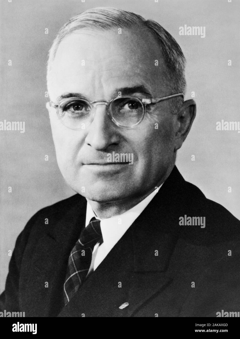 Vintage foto ritratto di Harry S Truman (1884 - 1972) - La trentatreesima del Presidente USA (1945 - 1953). Foto di circa 1945. Foto Stock