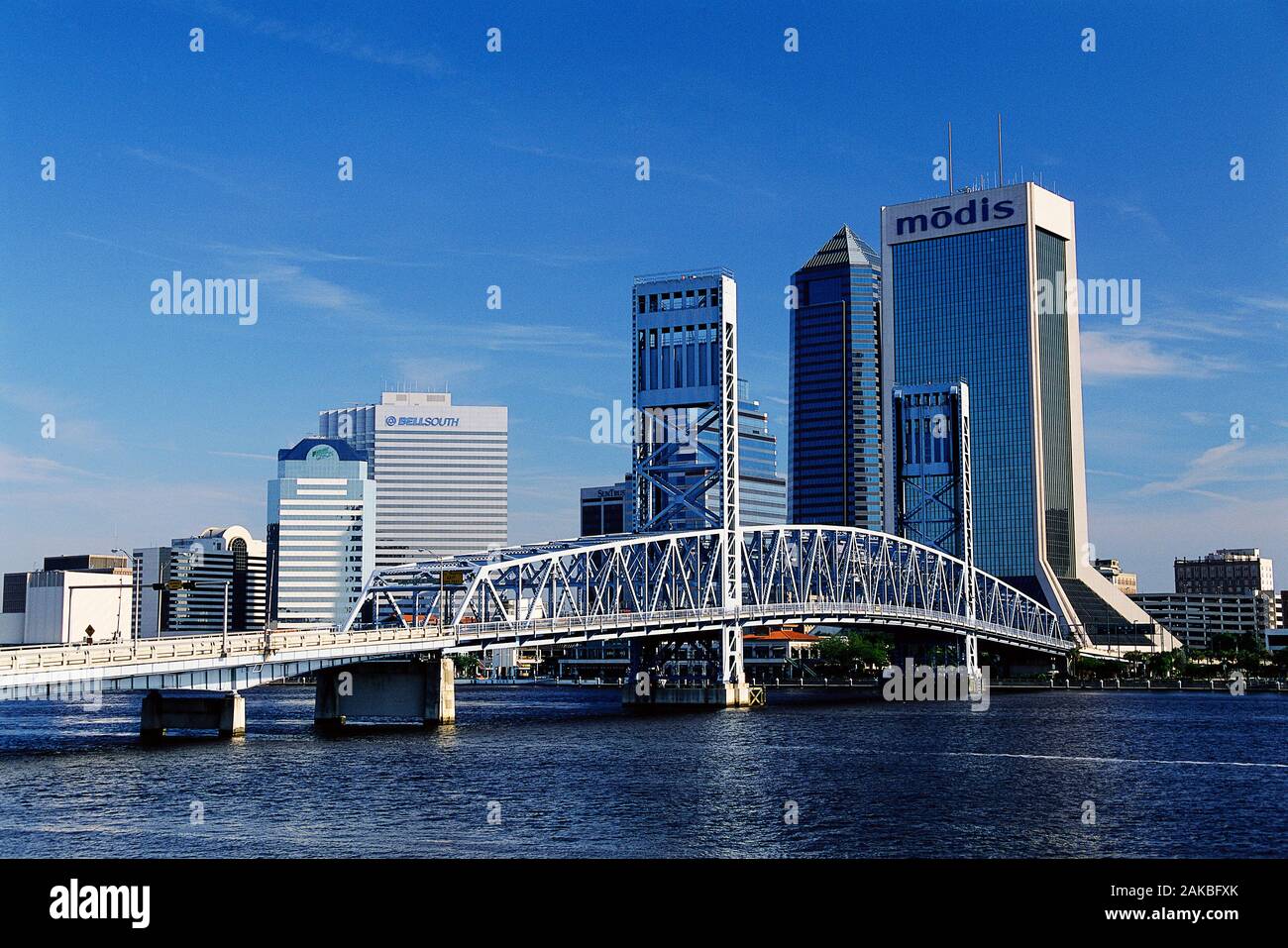 Main Street Bridge e skyline del centro, Jacksonville, Florida, Stati Uniti d'America Foto Stock
