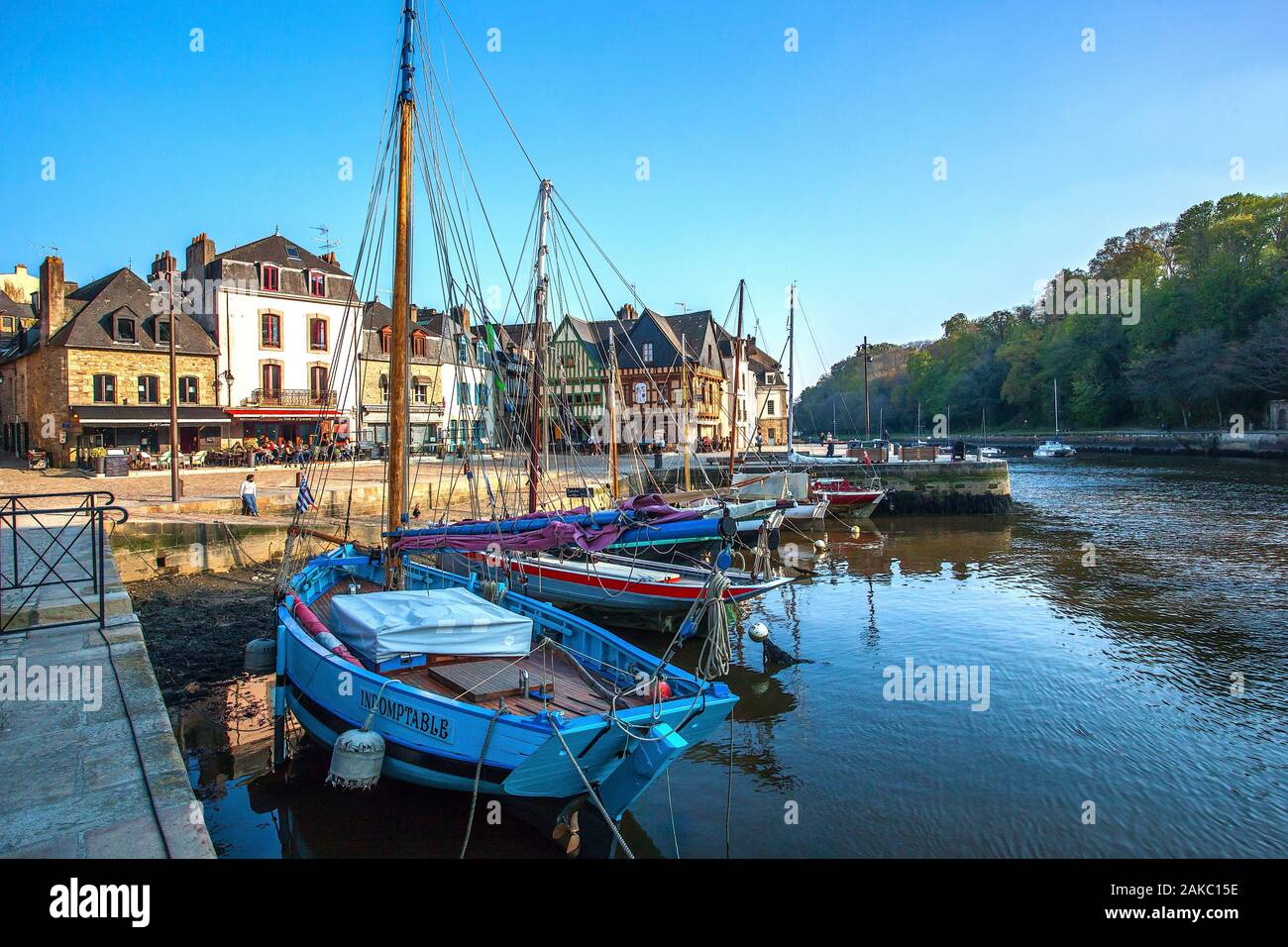 Francia, Morbihan, il Golfo di Morbihan, Auray, indomito, vecchie manovre sul porto di Saint-Goustan Foto Stock