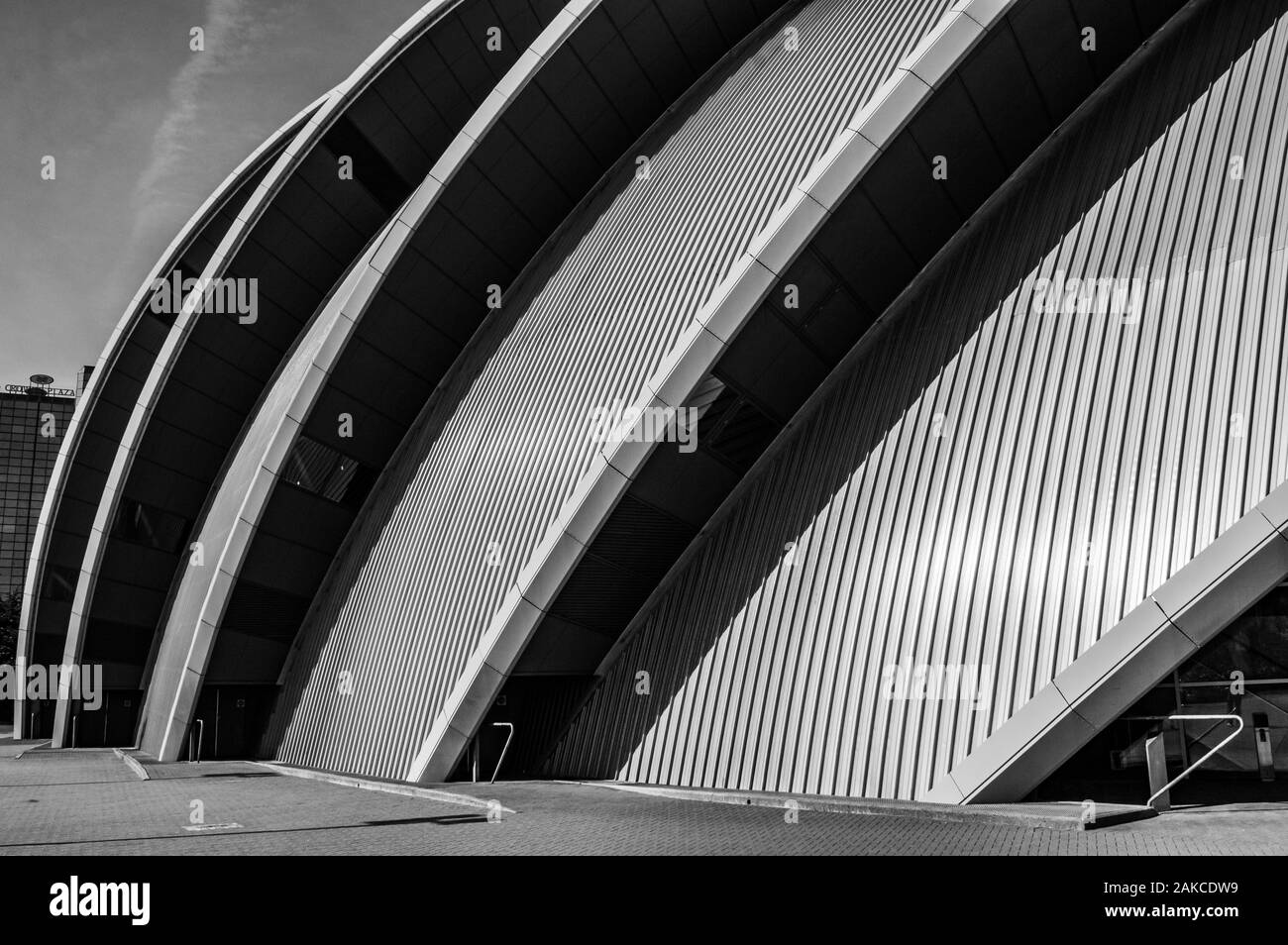 Il SEC Armadillo di Glasgow in bianco e nero. Foto Stock