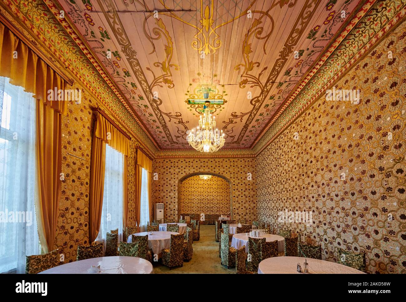 Interior shot della residenza estiva dell'ultimo Khan Qibla Tozabog, Khiva, Uzbekistan in Asia centrale Foto Stock