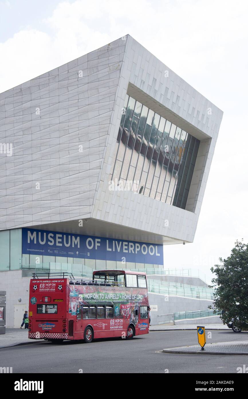 Museo di Liverpool, Pier Head, Liverpool Waterfront, Liverpool, Merseyside England, Regno Unito Foto Stock