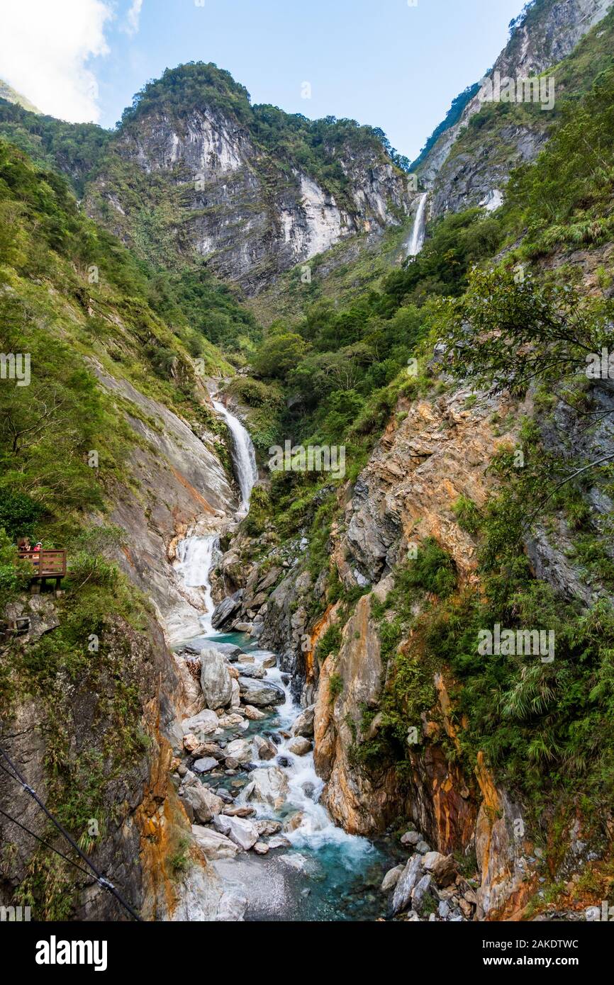 Le Incontaminate Cascate Baiyan Nel Parco Nazionale Di Taroko, Taiwan Foto Stock