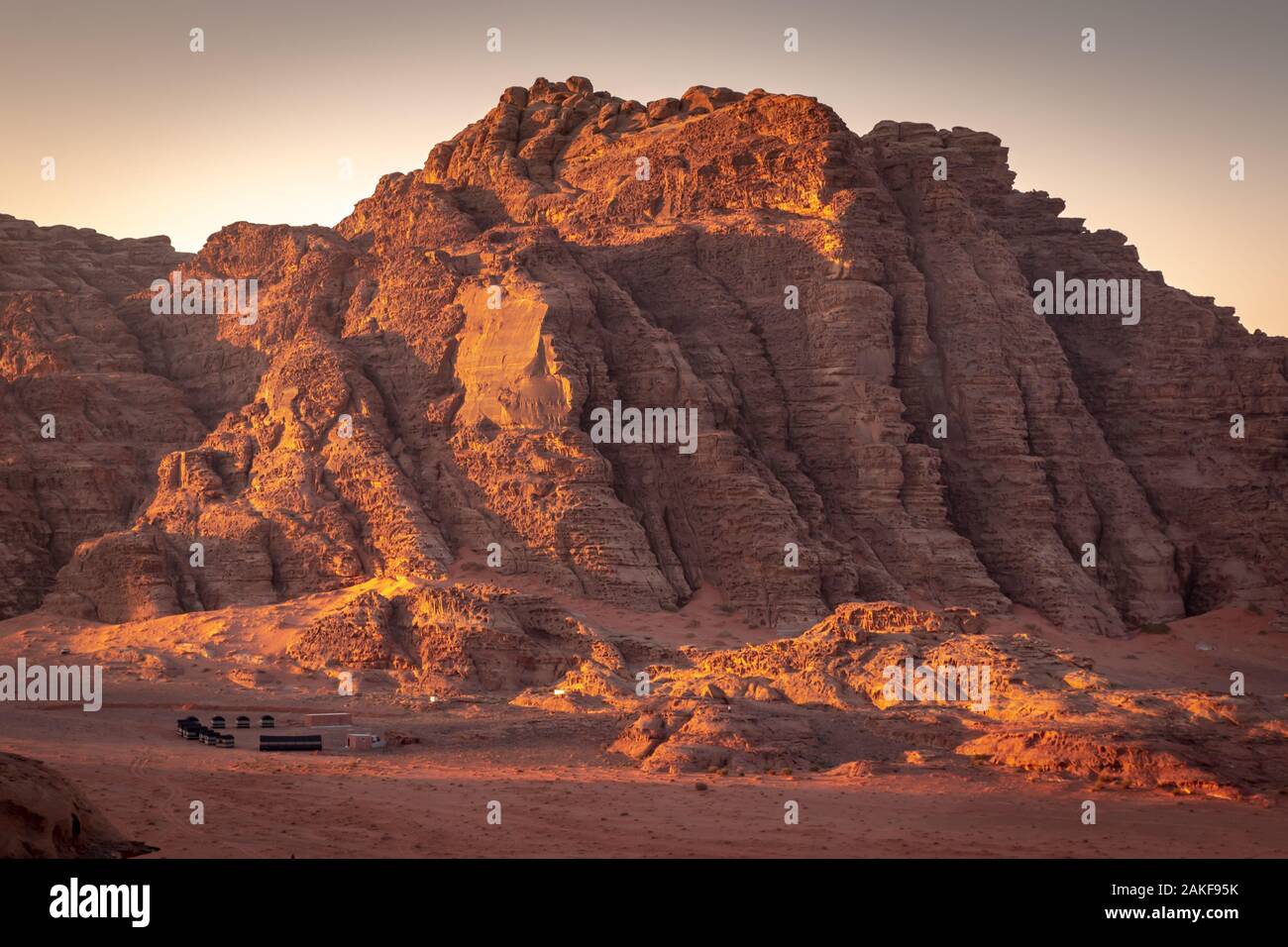 Campi Beduin nel Wadi Rum desert, Giordania Foto Stock