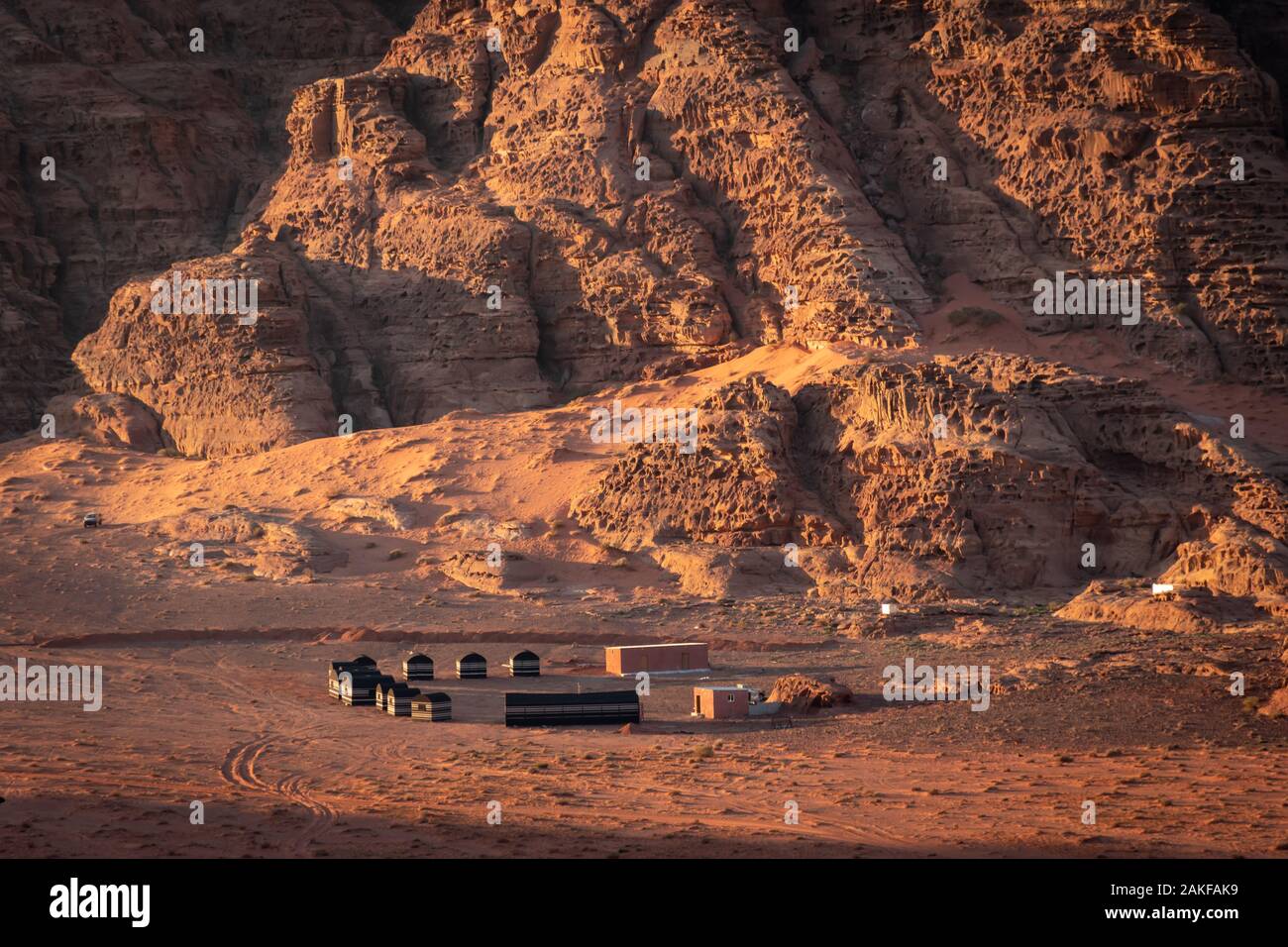 Esperienza Beduin camping a Wadi Rum desert, Giordania Foto Stock