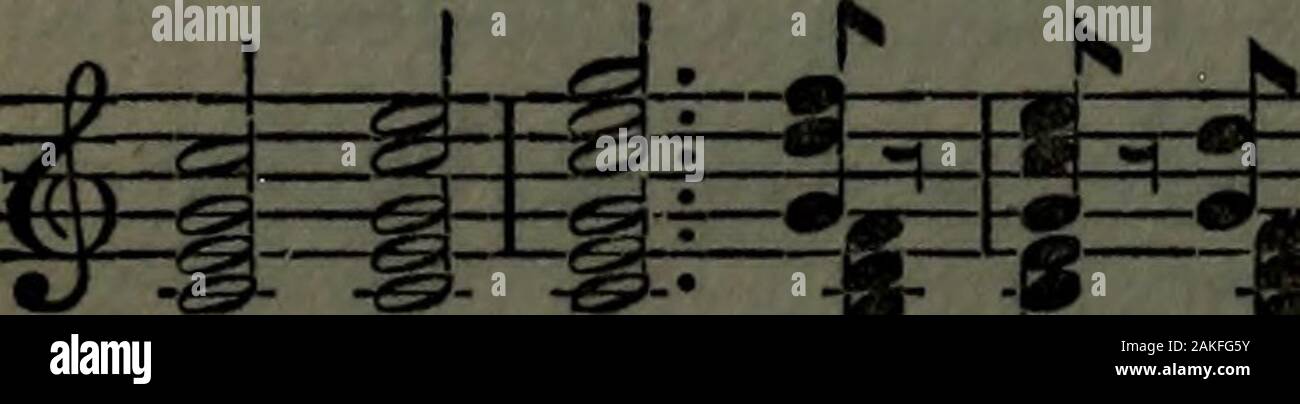 Beethoven e i suoi nove sinfonie . othing andando su ma un insignificante corda continuamente tenuto da bassa stringsand un pianissimo battito ritmico del tamburo. Prese al di fuori del suo contesto, il itwould essere perfettamente priva di significato. Come Beethoven ha utilizzato, è infinitelymore impressionante rispetto alla maggior rumore Meyerbeer e i suoi seguaci everlucceeded nel rendere.-Dr. Hubert Parry, l arte della musica, p. 284. 168 Quinta sinfonia. passaggio il suo magico qualità, fino a quando il mistero finisce per burst themagnificent in Finale- No. 36. vr a i H&GT;&GT; fiE -£2." Un .-£2." -£2-" .-£2.. JO.. jg.-- fez fez- fa- Fino 9s s ::*?£ Foto Stock