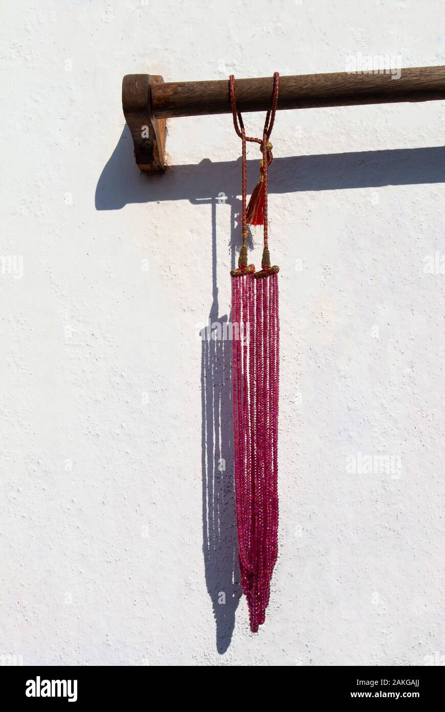 La tradizione indiana collana con rubino beeds Foto Stock