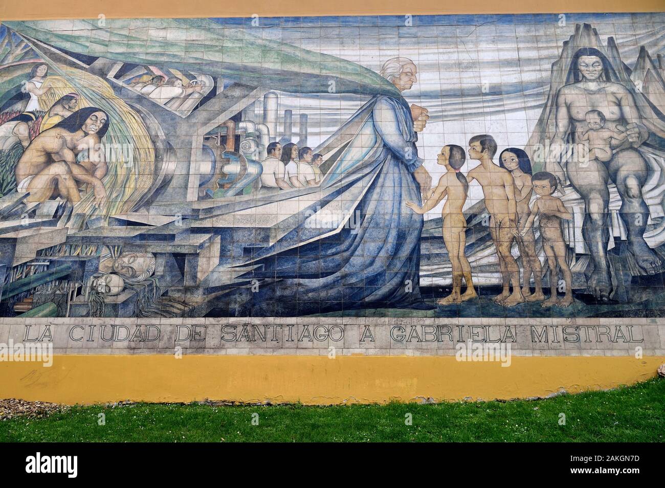 Il Cile, Santiago de Chile, murale dall artista Fernando Daza Osorio situato sulle pendici della collina di Santa Lucia, in omaggio a Gabriela Mistral, poeta cileno e vincitore del Premio Nobel per la letteratura Foto Stock