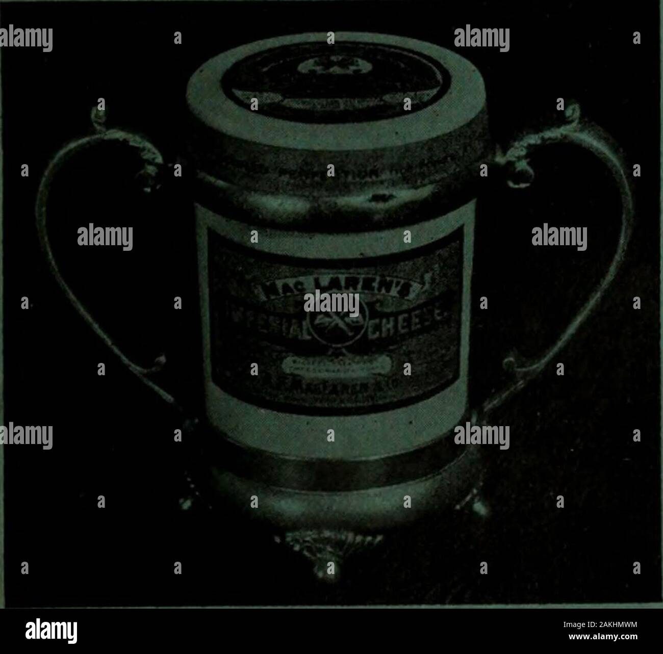 Canadian grocer Gennaio-Giugno 1898 . Senape COLMANS ha ottenuto i massimi riconoscimenti e successi di ineguagliabile a tutte le principali mostre internazionali solo-medaglia fredda Parigi 1878 Due • Oro - JVVED^LSINTERNATIONAL HEALTH EXHIBITION LONDON 1584 (r- Solo ?ri$e ftfiddl Jondon.l562&GT; ktk solo Sil^r^cdal ?aris.lS75solo^edal Dublino. 1S65. # W Qpand (Jold^edal^oscflW.lS^&X6 W7?/ Formaggio imperiale totalizzato 100 punti la perfezione assoluta pulizia racconta tutta la storia. È possibile - non rendere perfetto il formaggio come Imperial se uno particleof sporcizia entra nella sua composizione. Attraverso tutti i processi themany di ma Foto Stock
