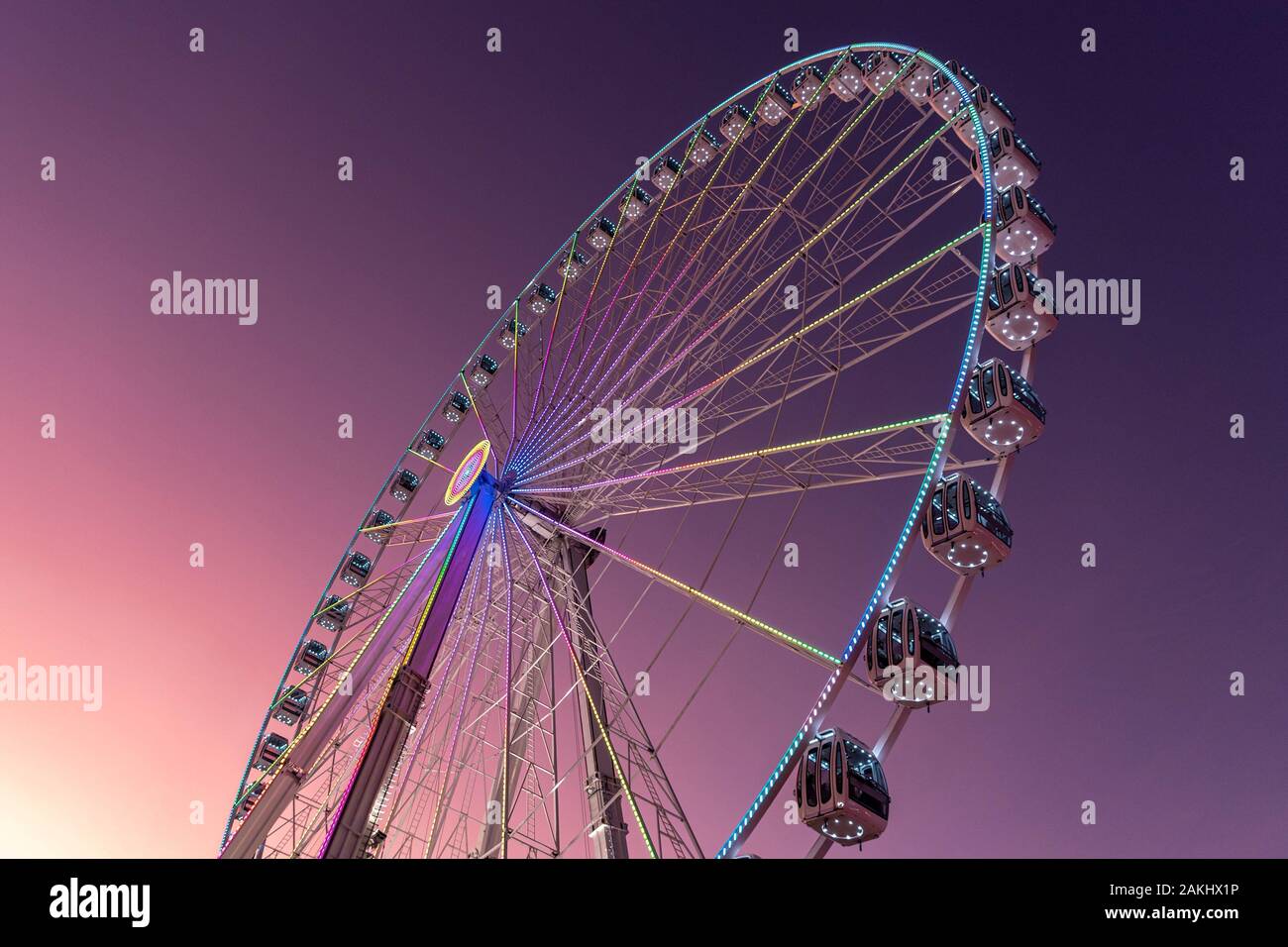 Winter Wonderland ruota grande al tramonto Foto Stock