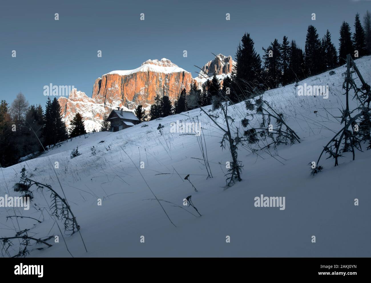 Bellissime dolomiti in fresco wintersnow Foto Stock