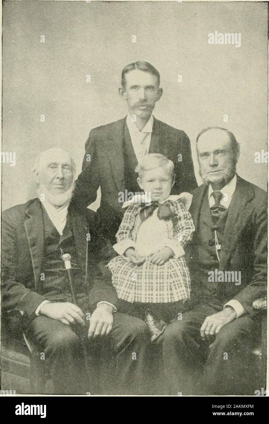 La famiglia Greene e i suoi rami da A.D861 a A.D1904 . Il sito UF MI HA 01 1 IV II X-KIXG HOME, dove GEOROE KIX(t W -VS Data di nascita. Quattro generazioni di una famiglia Whipple Re, b. Giugno 9, 1813 ; J. W. P. re del suo figlio, b. Febbraio 24, 1847 ; George W. RE, nipote, b. 19 maggio 1867, e George W. RE, Jr., pronipote, b. Feb. 25,1899. RECTT 6reene JTamii^^ Giuseppe portò il suo padre Giacobbe davanti al faraone. Come che liauglity re lookedupon che testa, sbocciato bianco con il tempo, e vide il suo venerato count-enance, egli è stato spostato e detto, come vecchia sei tu? Non vi è infatti agracious vecchiaia che Foto Stock