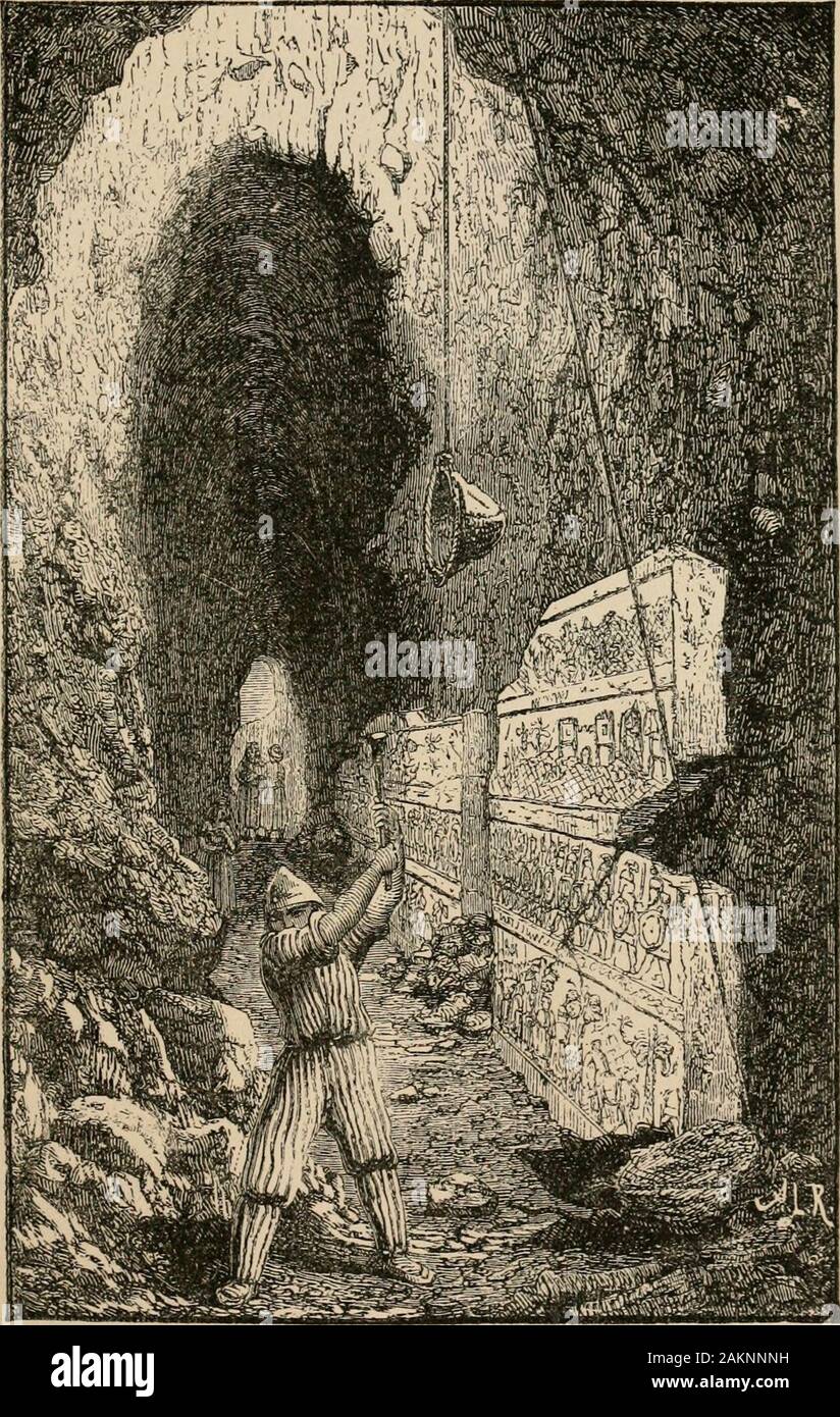Antichità della Orient svelato, contenente una descrizione concisa delle notevoli resti di Re Salomone il tempio e memorizzare le città ,insieme a quelli di tutte le più antiche e rinomate città dell'Est, compresi Babilonia Ninive, Damasco e Susa . Scavi a Ninive. f °^ s^s^^^^^^^^^^^^^ ? 1 287 camere e passaggi, per la maggior parte wainscotedwith lastre di alabastro grigio, scolpita con figuredin sollievo. Il calcare calcinato e il grande ac-cumulo di carbonizzazione del legno e carbone di legna, showedthat l'edificio, o almeno il suo tetto, era stato distrutto da un incendio. Foto Stock