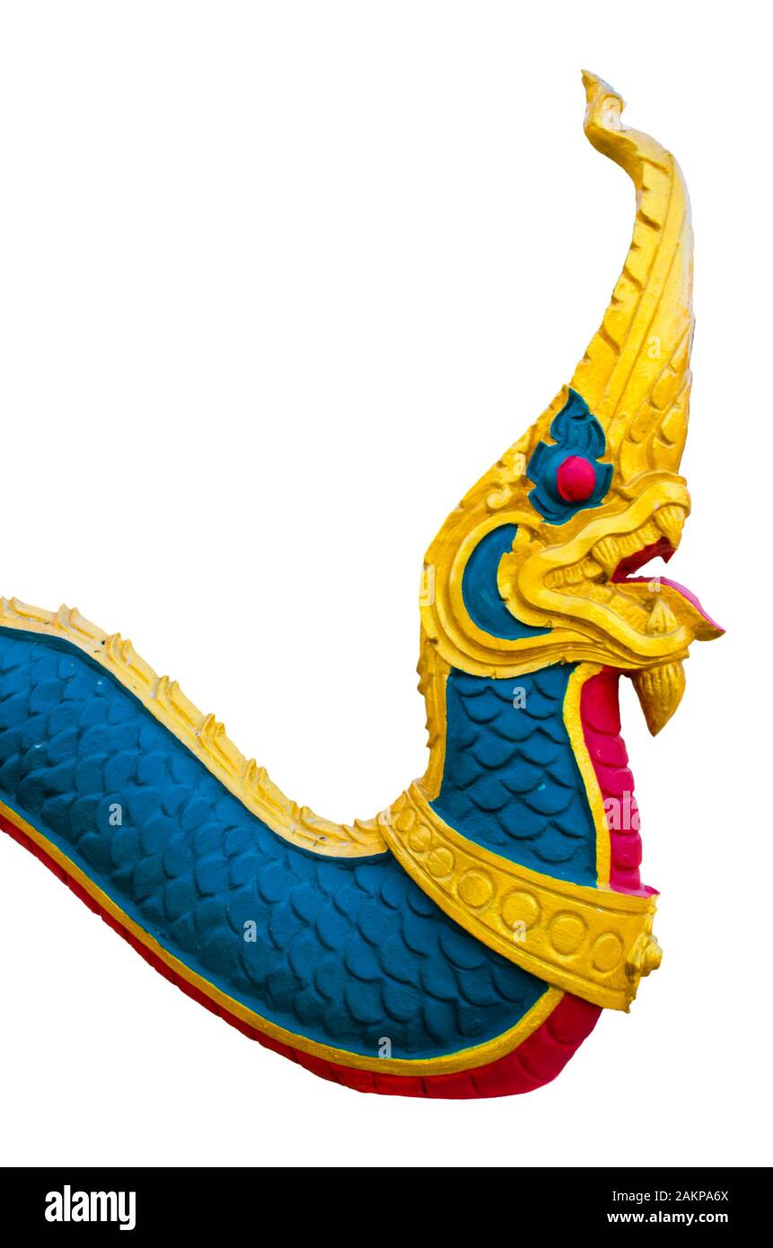 Statua di Naga a Wat Yang Sai, Sukhothai, Thailandia su sfondo bianco Foto Stock