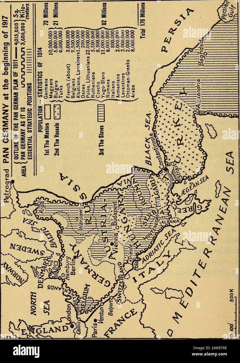 Pan-Germany, la malattia e la cura . ls morethoroughly rispetto alla illustre pubblicista francese,ER^ Cheradame. Per più di vent'anni hehas dedicato tutte le sue energie e risorse, andintellectual fisiche simili ad una vigorosa ed esauriente di inves tigation di origine e il progresso della monstrousconspiracy che rischia di sopraffare le libertiesof il mondo intero. I suoi libri, lunga inascoltato, nowread come profezie. Le carte ristampate in thispamphlet apparso originariamente in Atlantic Monthly,dove hanno attratto un grande interesse. Essi arenow pubblicato in forma poco costoso, in modo tha Foto Stock