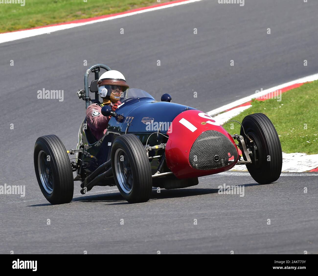 Paolo concedere, Cooper Bristol Mk2, HGPCA pre '61, Historic Grand Prix Cars Association, leggende di Brands Hatch SuperPrix, Brands Hatch, giugno 2019, Histo Foto Stock