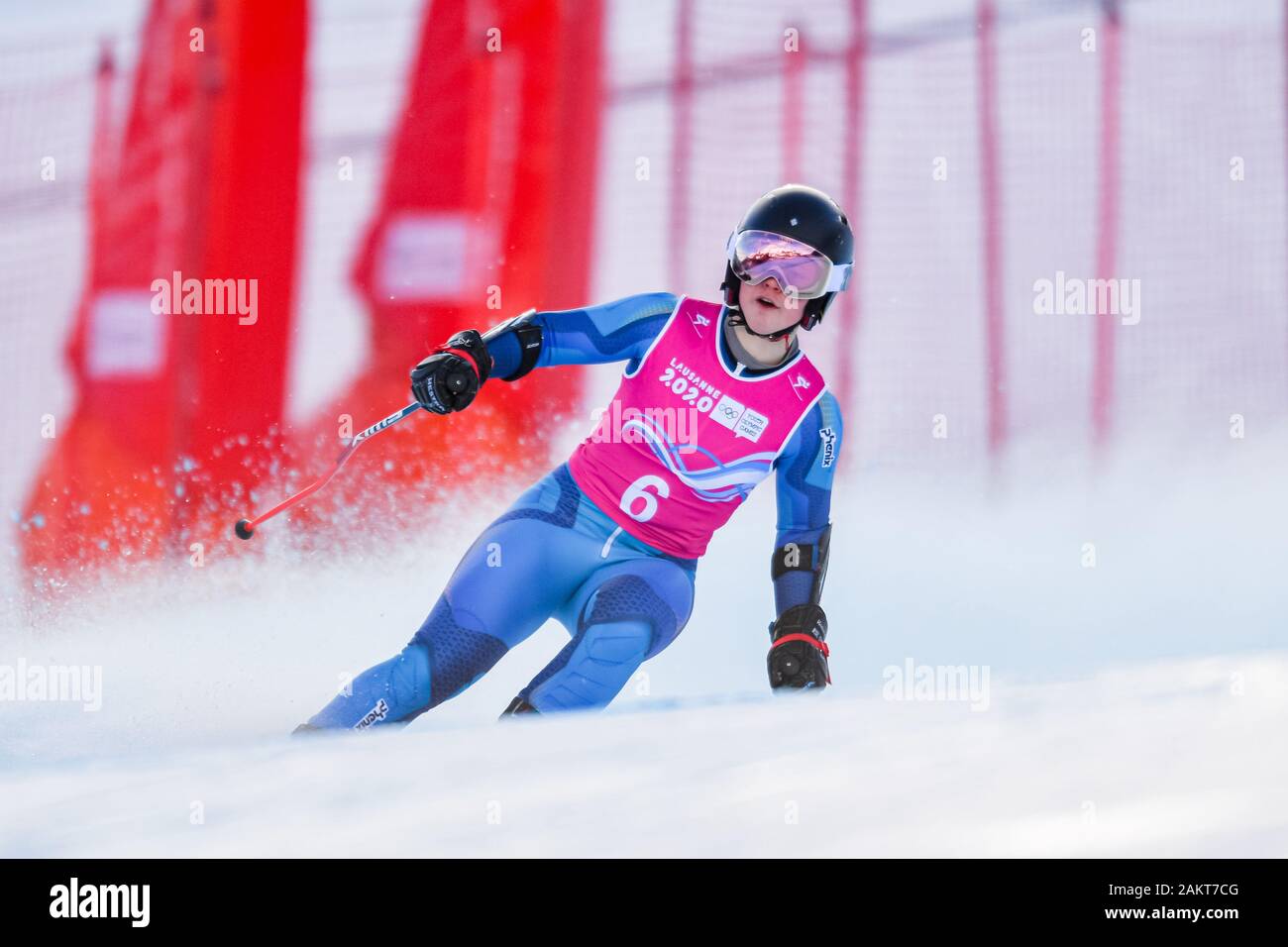 Losanna, Svizzera. 10th, 2020 gen. Malin Sofie suono (NOR) compete in sci alpino: Donna Super-G durante il Lausanne 2020 Olimpiadi della Gioventù a Vaudoise Arena il Venerdì, 10 gennaio 2020. Losanna, Svizzera. Credito: Taka G Wu/Alamy Live News Foto Stock