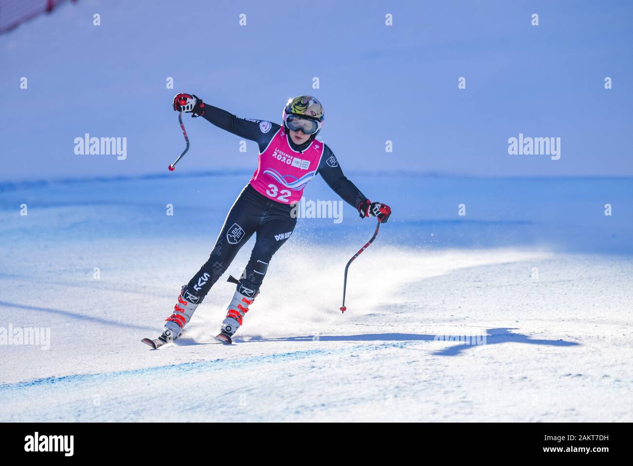 Losanna, Svizzera. 10th, 2020 gen. Rebeka JANCOVA (SVK) compete in sci alpino: Donna Super-G durante il Lausanne 2020 Olimpiadi della Gioventù a Vaudoise Arena il Venerdì, 10 gennaio 2020. Losanna, Svizzera. Credito: Taka G Wu/Alamy Live News Foto Stock