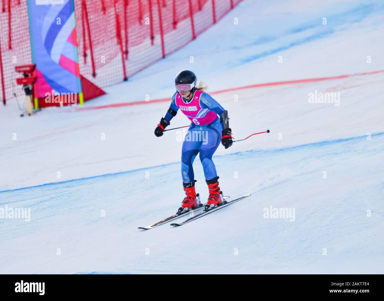 Losanna, Svizzera. 10th, 2020 gen. Malin Sofie suono (NOR) compete in sci alpino: Donna Super-G durante il Lausanne 2020 Olimpiadi della Gioventù a Vaudoise Arena il Venerdì, 10 gennaio 2020. Losanna, Svizzera. Credito: Taka G Wu/Alamy Live News Foto Stock