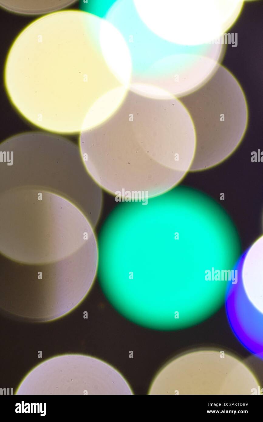 offuscata la luce di natale ampio trasparente bokeh Foto Stock