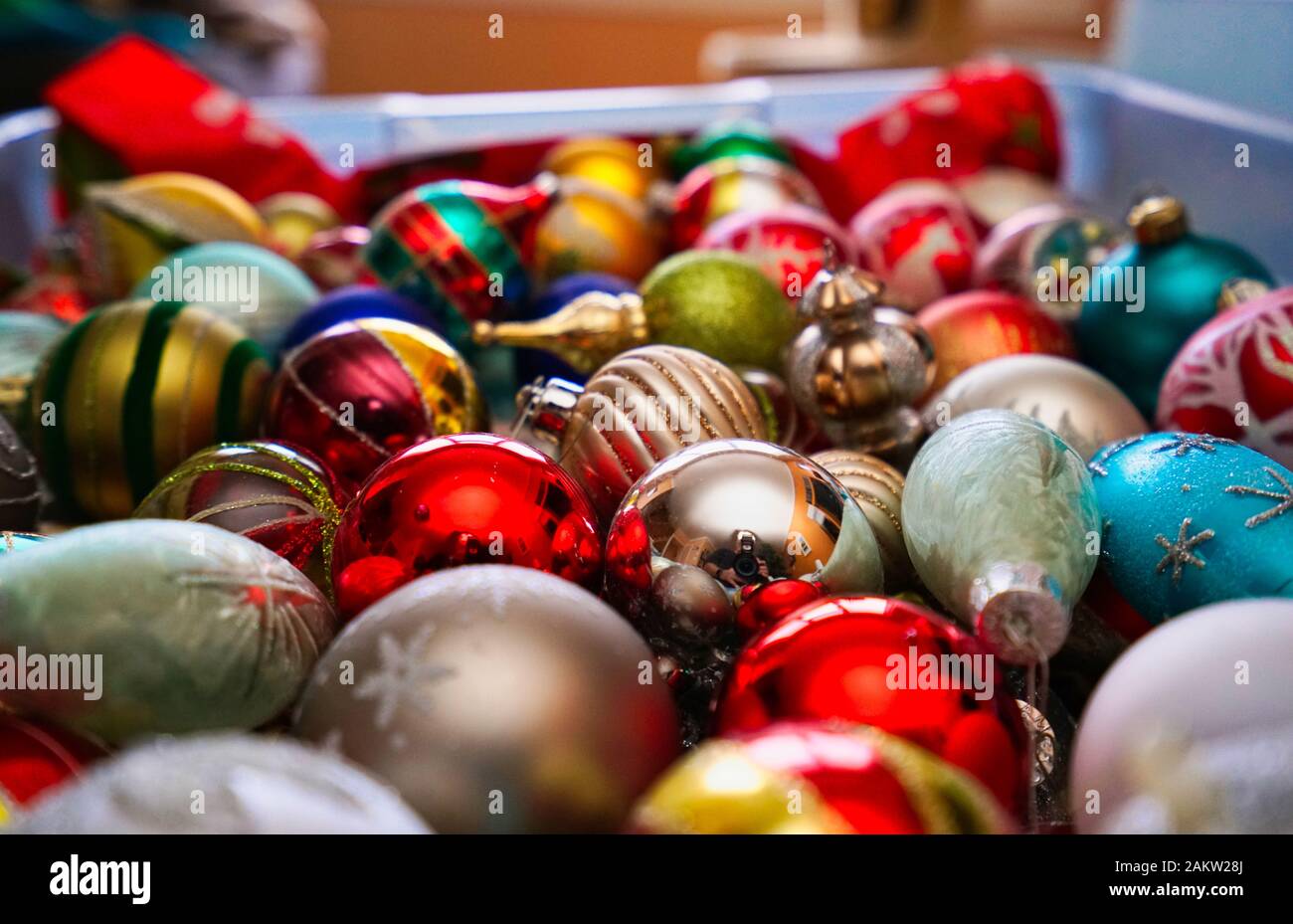 Montréal, Québec, Canada,gennaio 4,2020.Memorizzazione di decorazioni di Natale nelle caselle. Montréal, Québec, Canada.Credit:Mario Beauregard/Alamy News Foto Stock