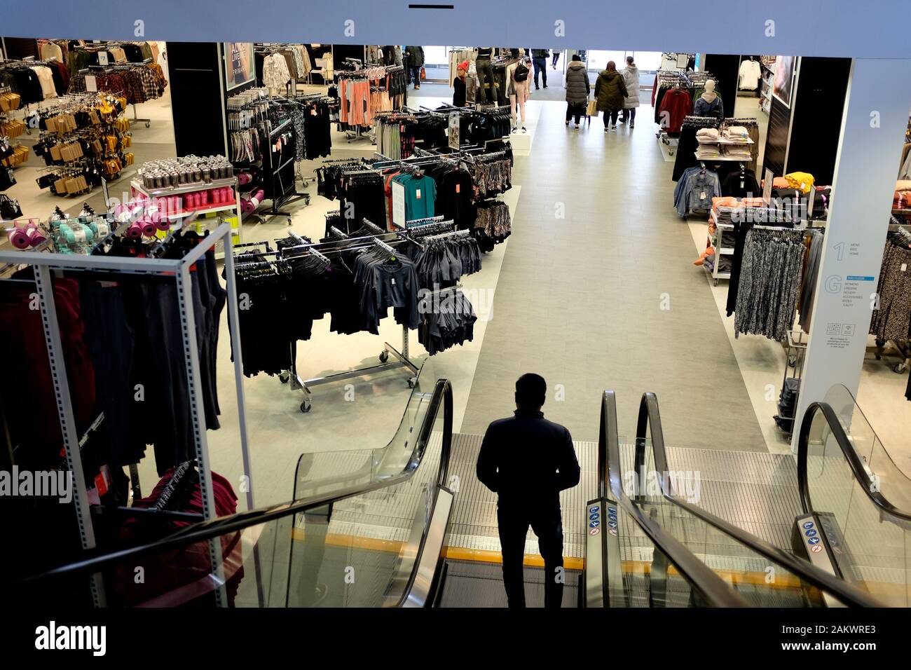 Primark rivenditore di abbigliamento filiale a westwood cross east kent UK Gennaio 2020 Foto Stock