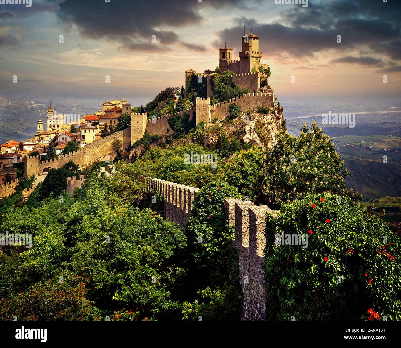 SM - SAN MARINO - Monte Titano Foto Stock