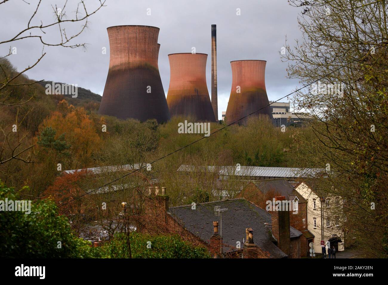 06/12/2019. Shropshire, Regno Unito. Ironbridge power station di torri di raffreddamento nello Shropshire. Foto Stock