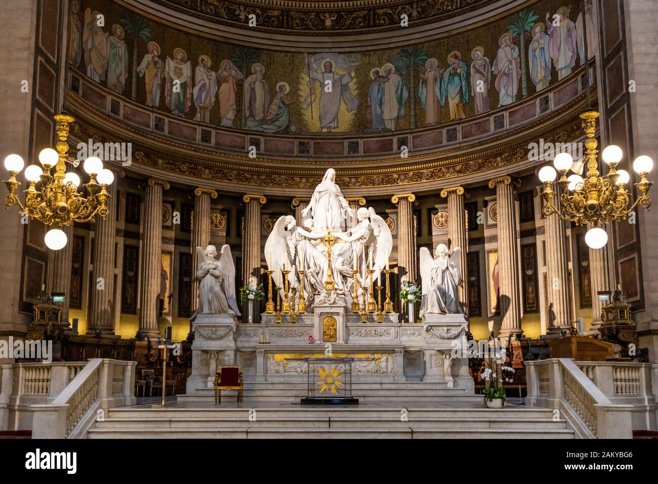 Modificare l'Eglise Sainte-Marie-Madeleine - o la chiesa di Madeleine, Parigi, Ile-de-France, Francia Foto Stock