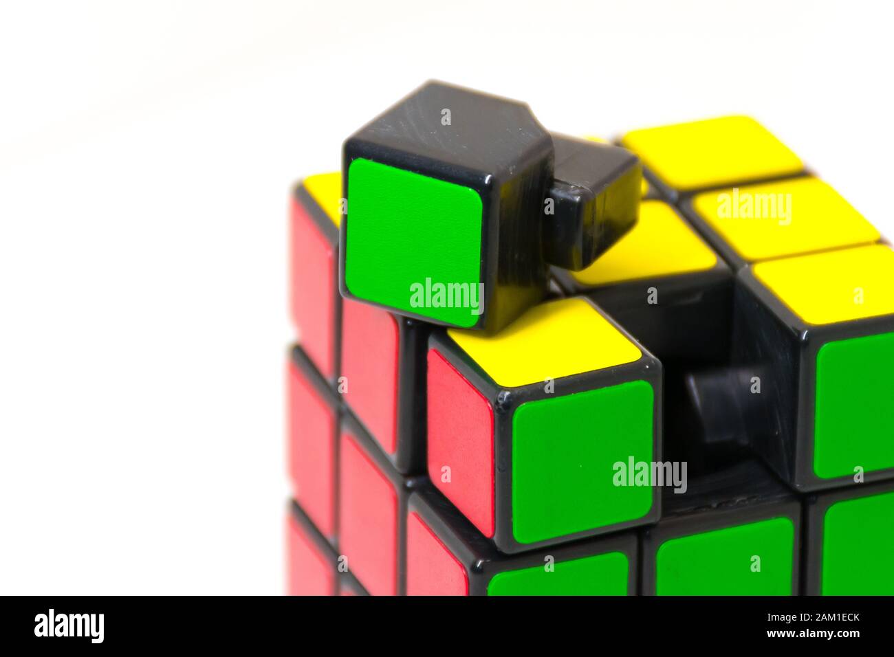 Un pezzo da un cubo magico per risolvere i problemi Foto Stock