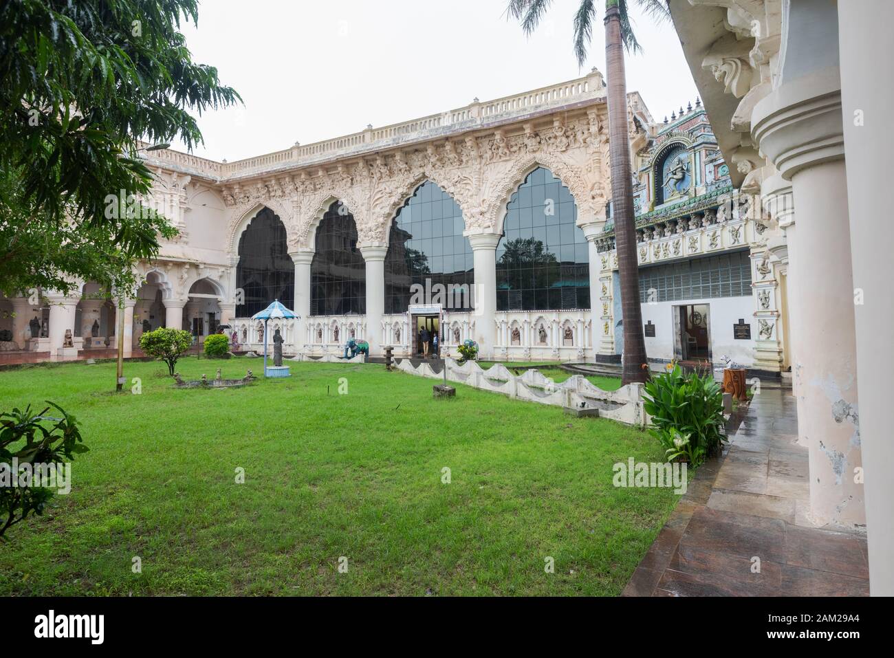 Palazzo di Thanjavur Maratha a Tanjore, Tamil Nadu, India del Sud, durante il giorno delle piogge Foto Stock