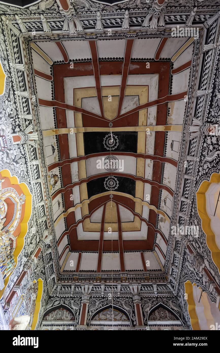 Palazzo di Thanjavur Maratha a Tanjore, Tamil Nadu, India del Sud, durante il giorno delle piogge Foto Stock