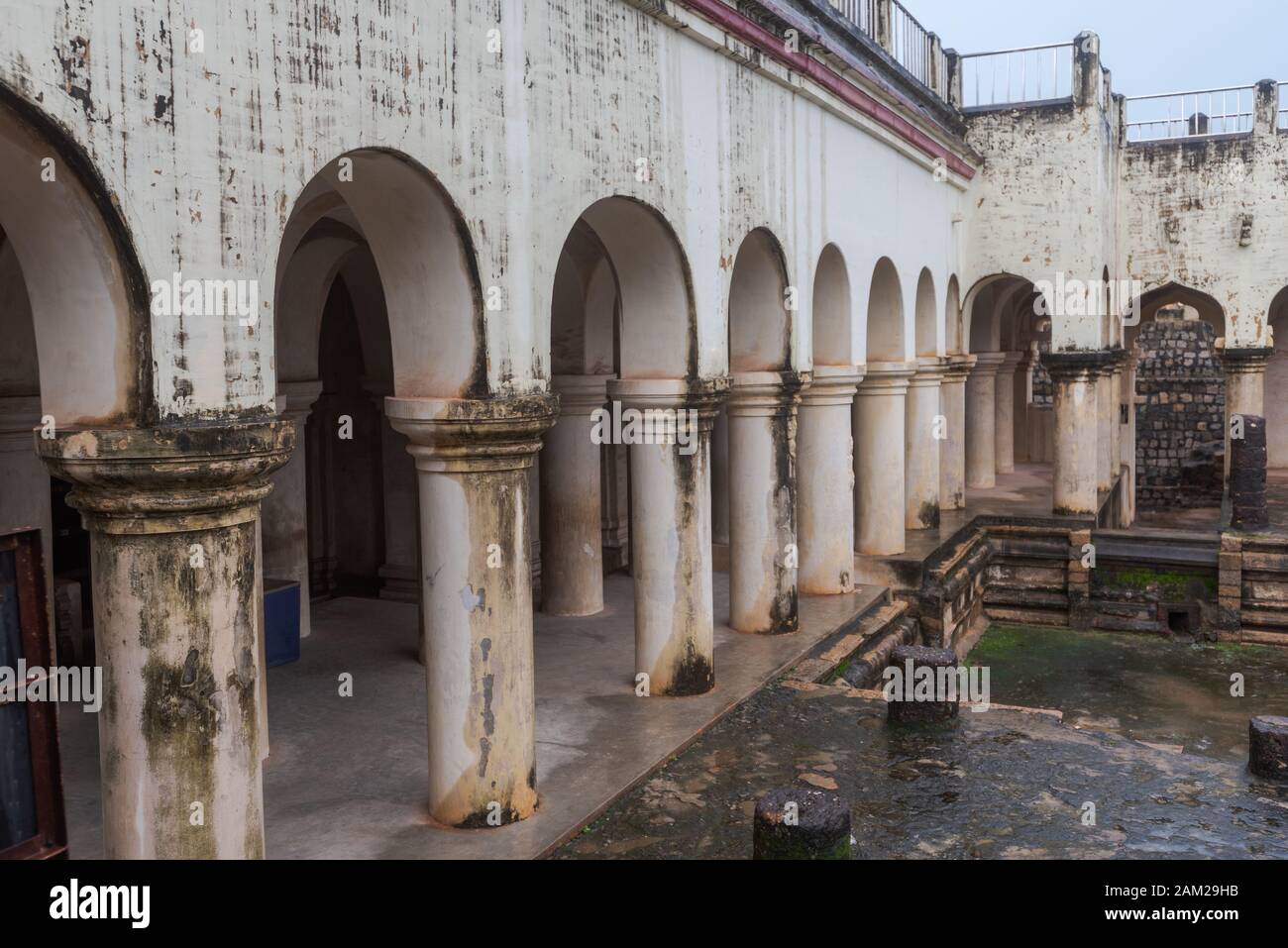 Palazzo di Thanjavur Maratha a Tanjore, Tamil Nadu, India del Sud, durante il giorno delle piogge Foto Stock