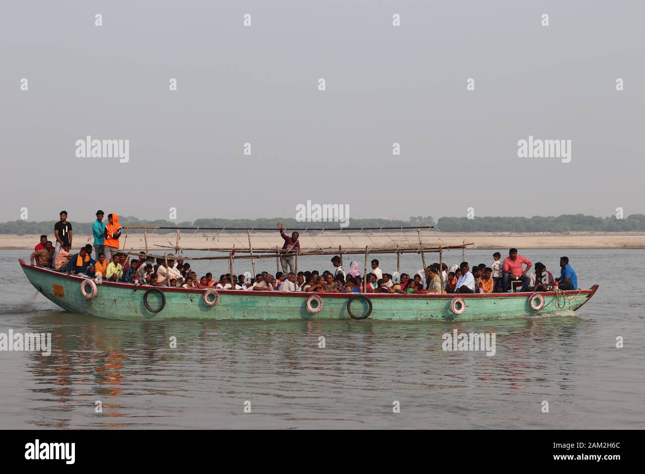 Persone sulla barca a Ganges River Foto Stock