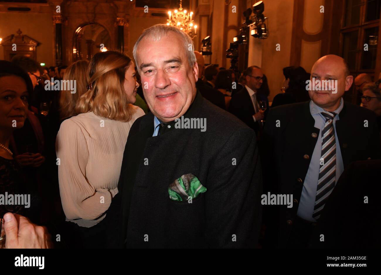 Il 10 gennaio 2020, il Land della Baviera, Monaco di Baviera: Ludwig Spaenle (CSU), l'antisemitismo commissario del governo bavarese, mostra fino al nuovo anno di ricezione in il Kaisersaal della Residenz. Foto: Felix Hörhager/dpa Foto Stock