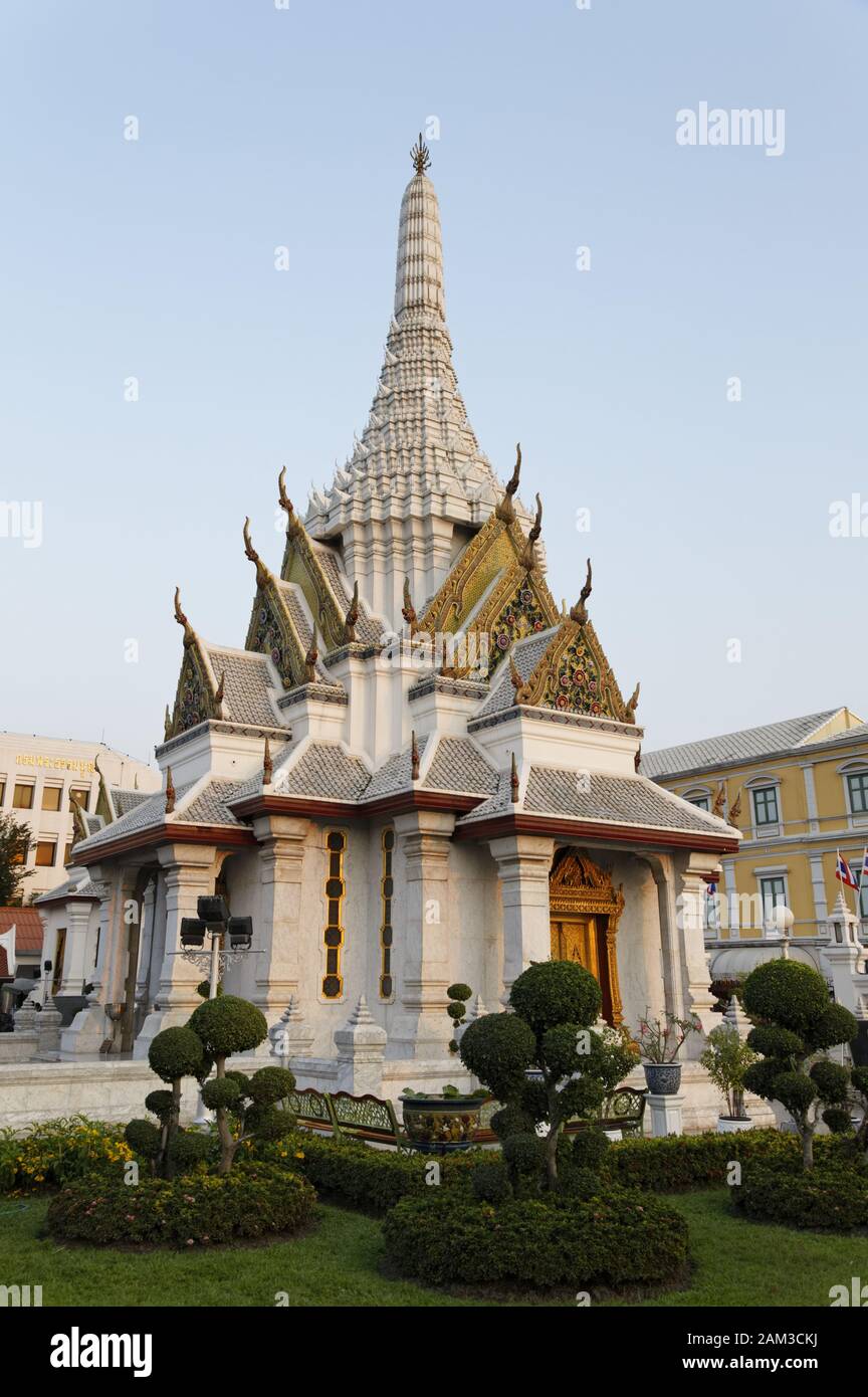 Wat Lak Muang Bangkok o pilastro della città santuario, Rattanakosin, Bangkok, Thailandia Foto Stock