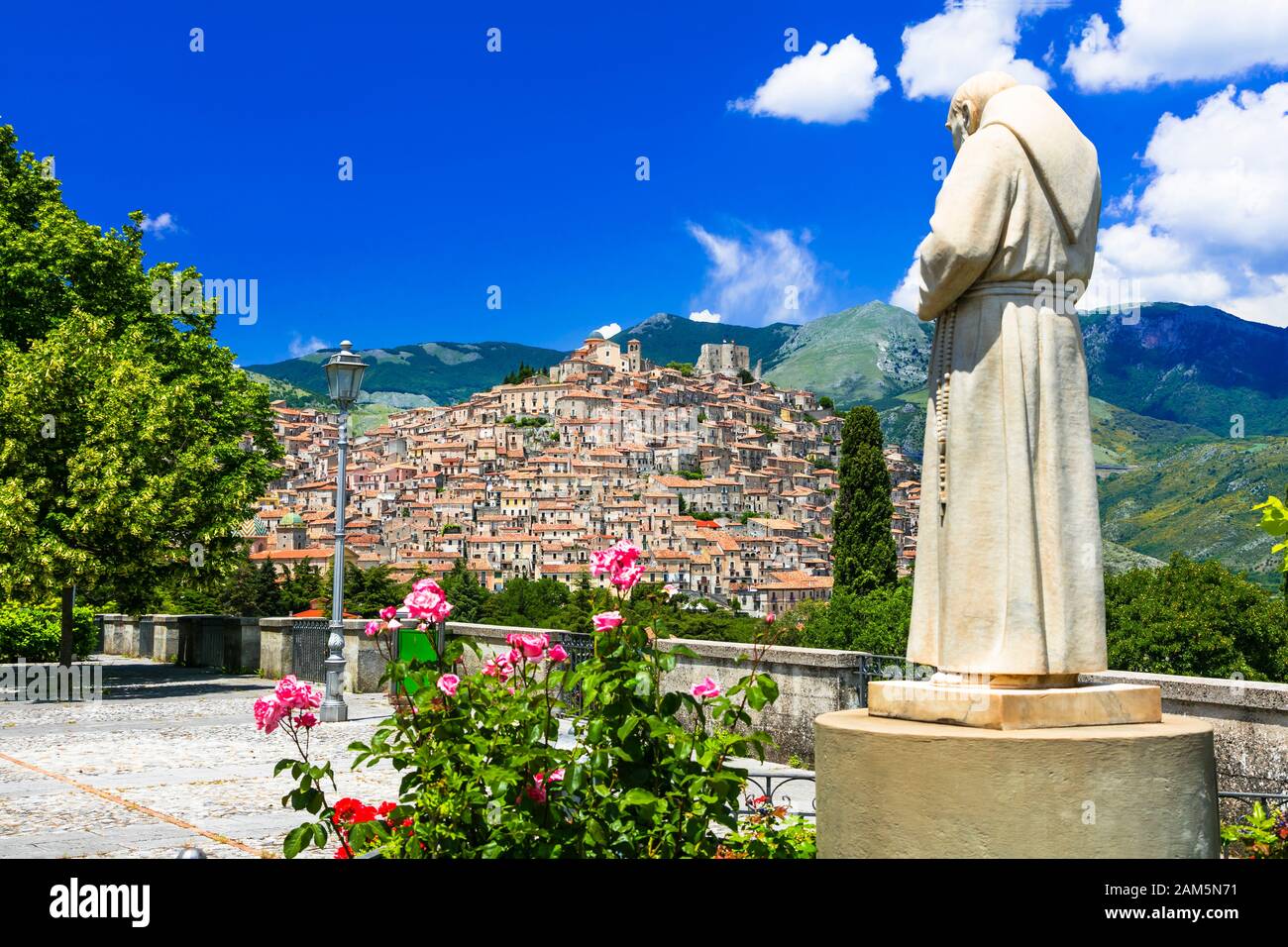 Suggestivo borgo di Morano Calabro, Italia meridionale. Foto Stock