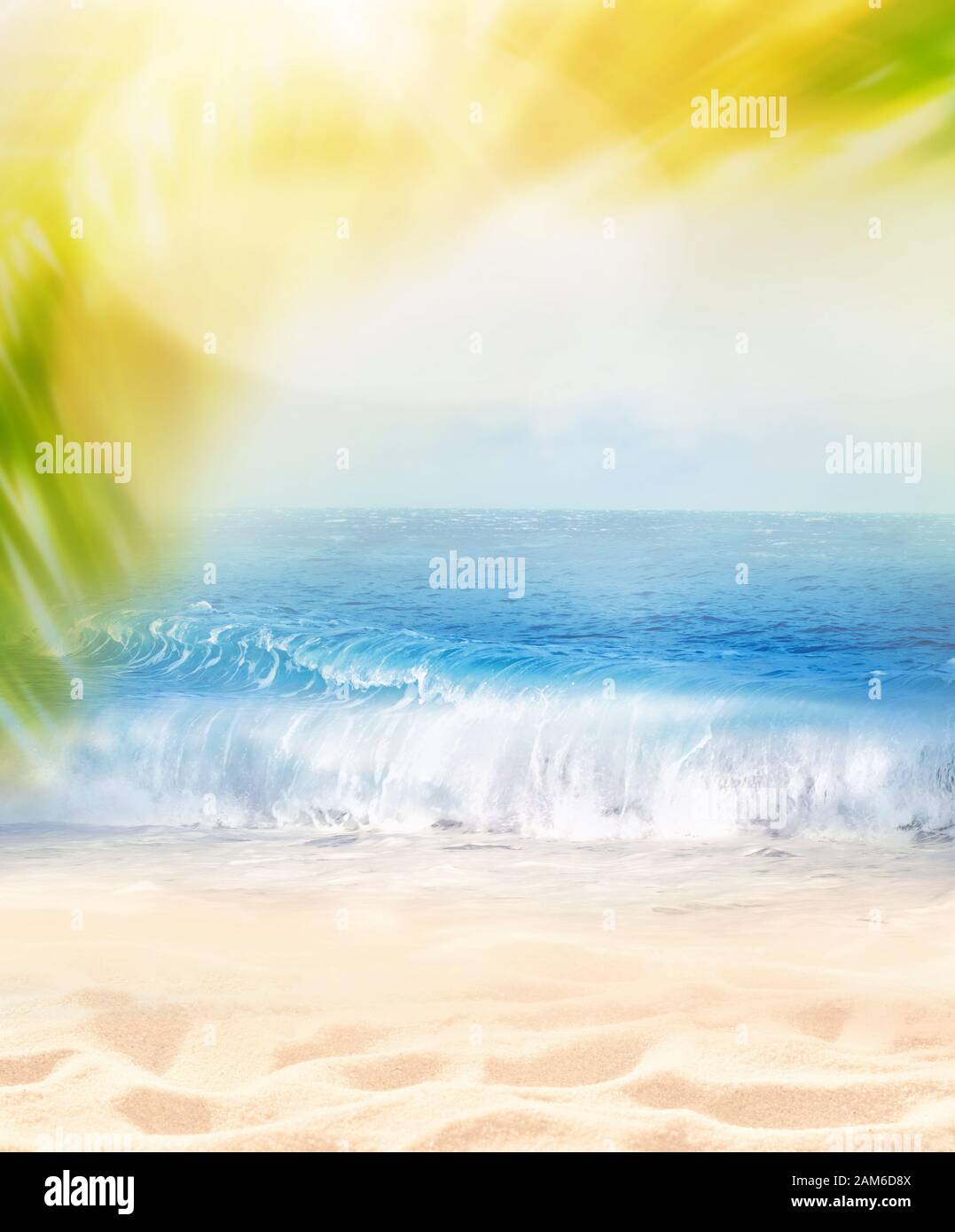 Estate sabbia sfondo spiaggia. Foglia di palma, mare e cielo. Concetto estivo Foto Stock