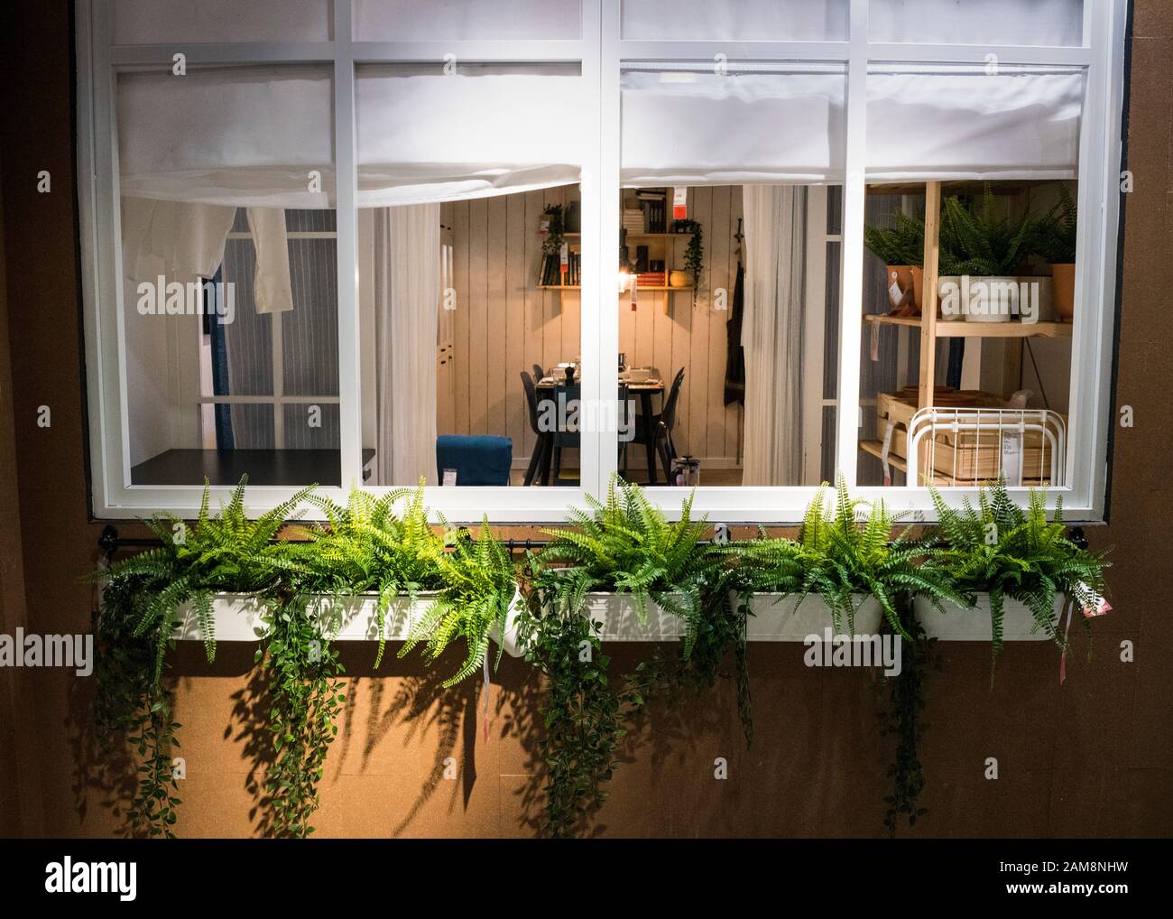 Nanshan District, Shenzhen, Cina, 4th, Marzo 2019. Shenzhen IKEA Mall, originario di una catena di magazzini nordici, vende mobili assemblati e un Foto Stock