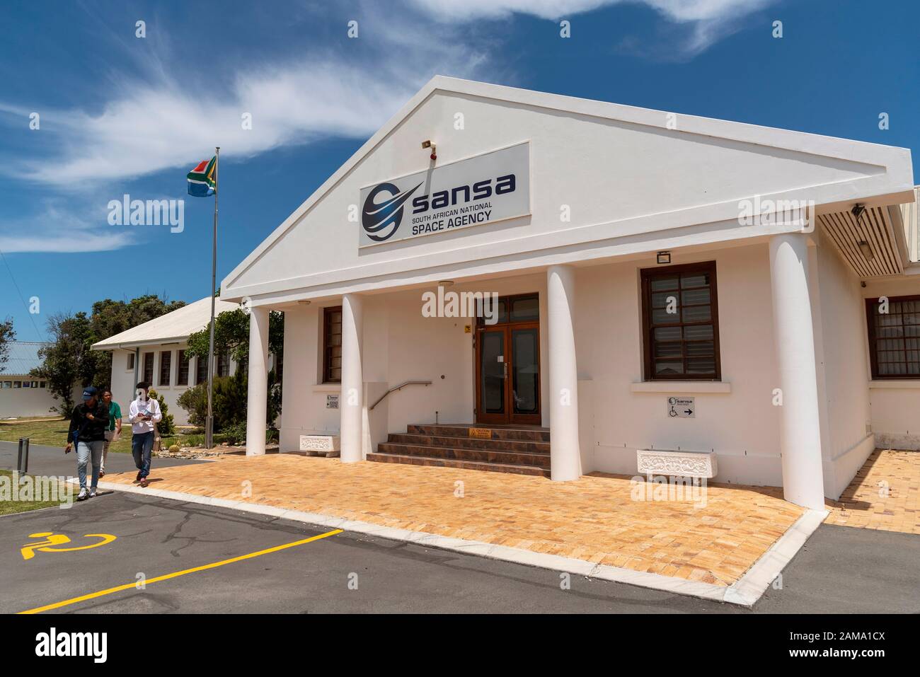 Hermanus, capo occidentale, Sudafrica. Dicembre 2019. Vista esterna dell'edificio dell'Agenzia spaziale Nazionale Sudafricana di Hermanus. SANSA. Foto Stock